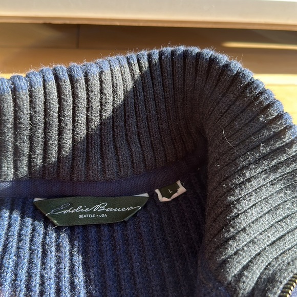 Eddie Bauer Sweater - Picture 4 of 6